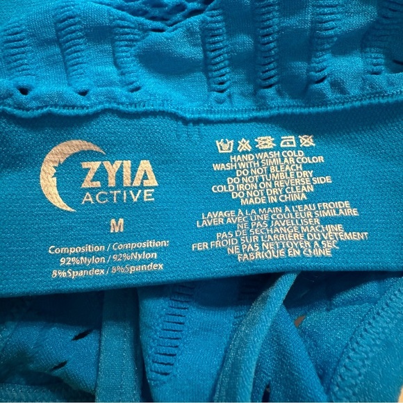 Zyia Bright Cyan Amazing Seamless Bra Size Medium - Picture 5 of 5